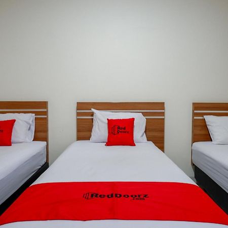 Reddoorz Near Living Plaza Purwokerto Hotell Eksteriør bilde