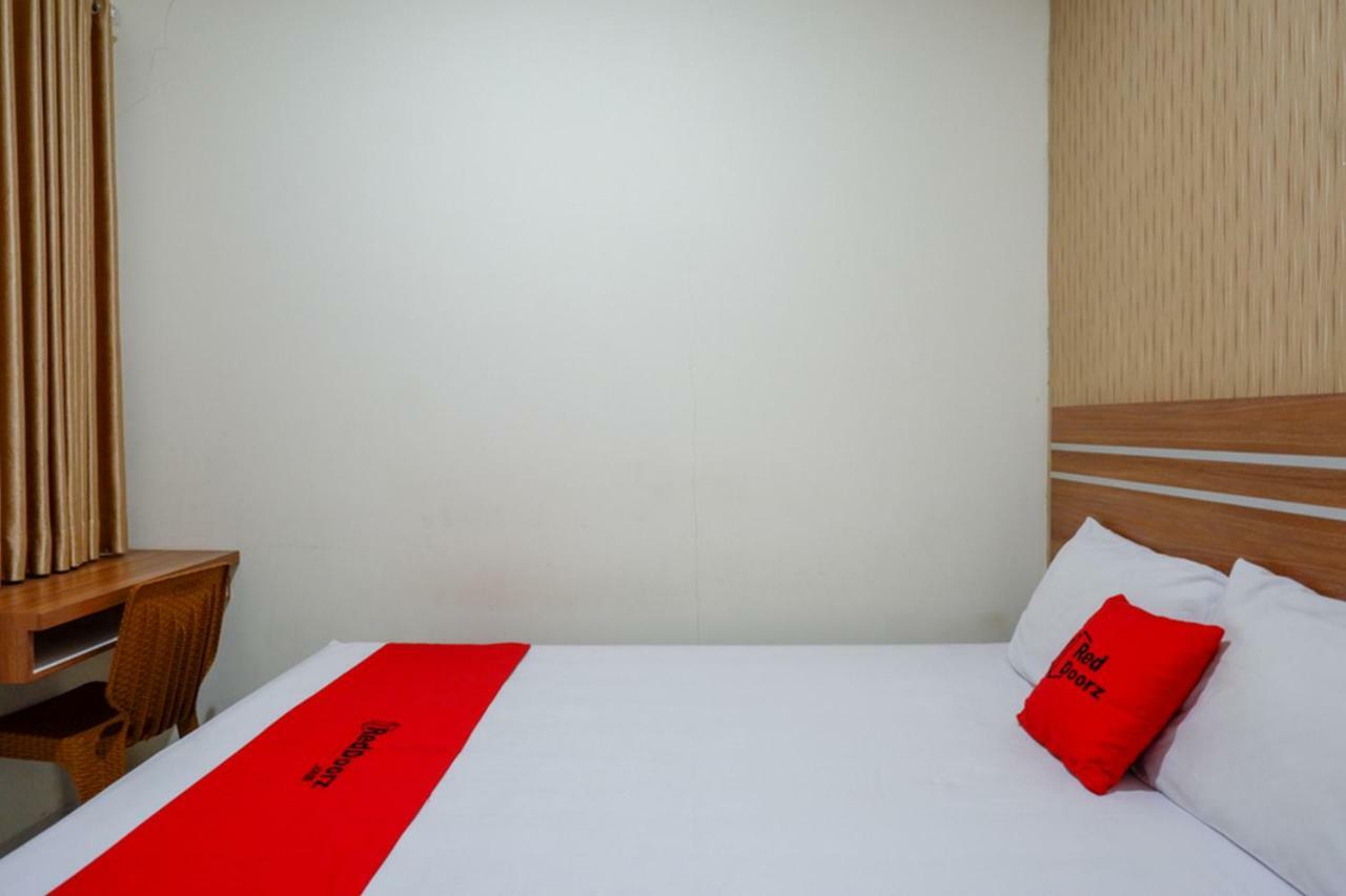 Reddoorz Near Living Plaza Purwokerto Hotell Eksteriør bilde