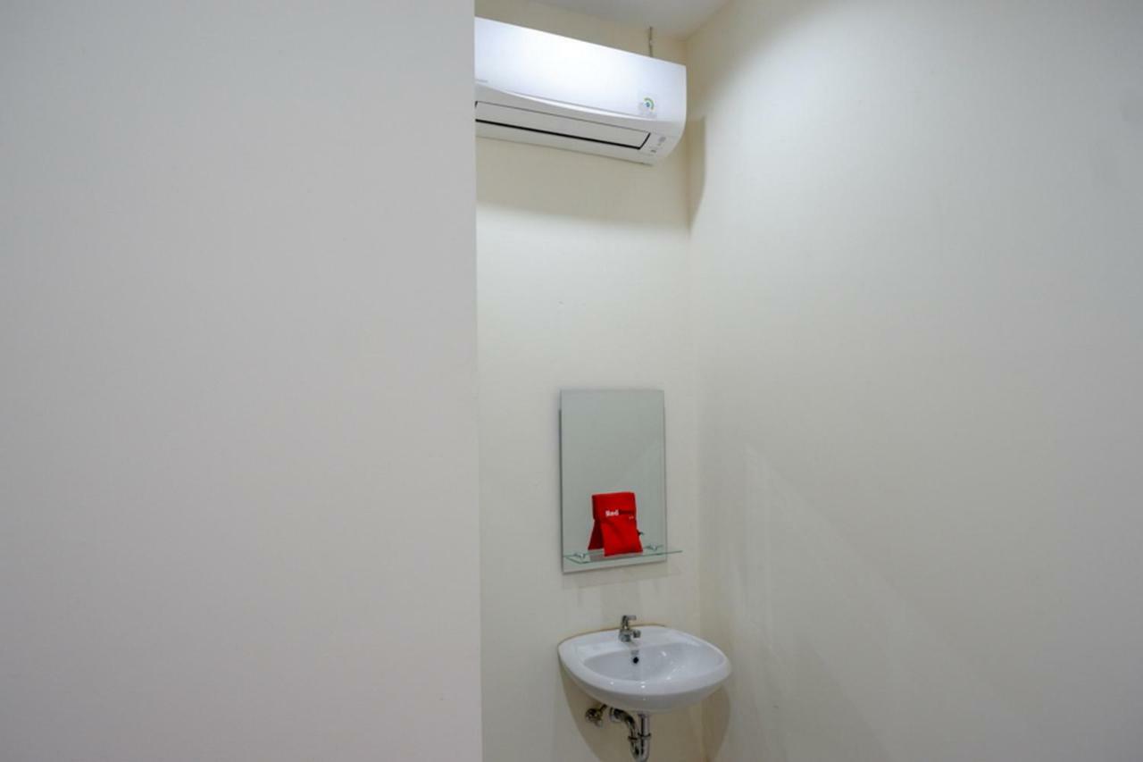 Reddoorz Near Living Plaza Purwokerto Hotell Eksteriør bilde